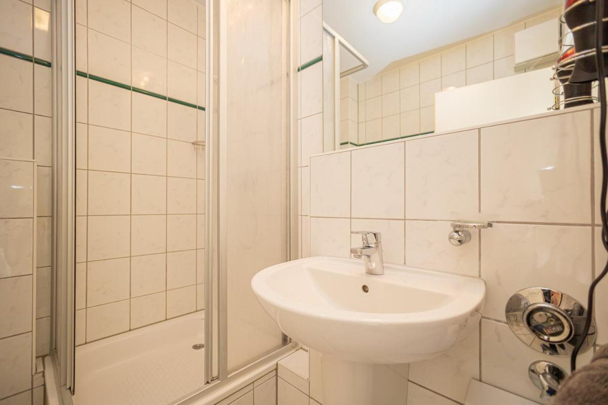 Studio 2 Im Eg Haus Stranddistel, Geschmackvoll Eingerichtete Ferienwohnung Fur 2 Personen In Zingst Exterior foto