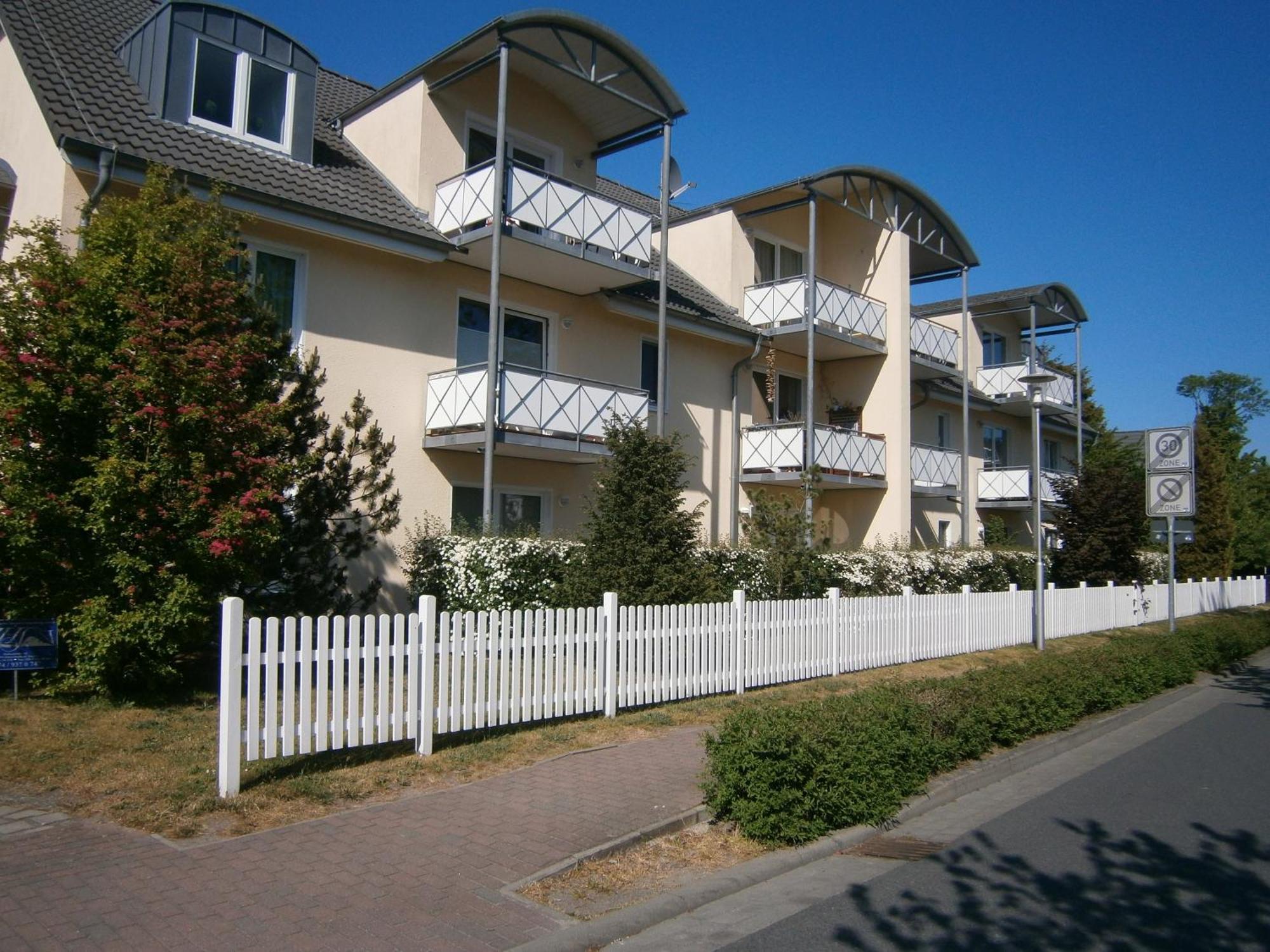 Studio 2 Im Eg Haus Stranddistel, Geschmackvoll Eingerichtete Ferienwohnung Fur 2 Personen In Zingst Exterior foto